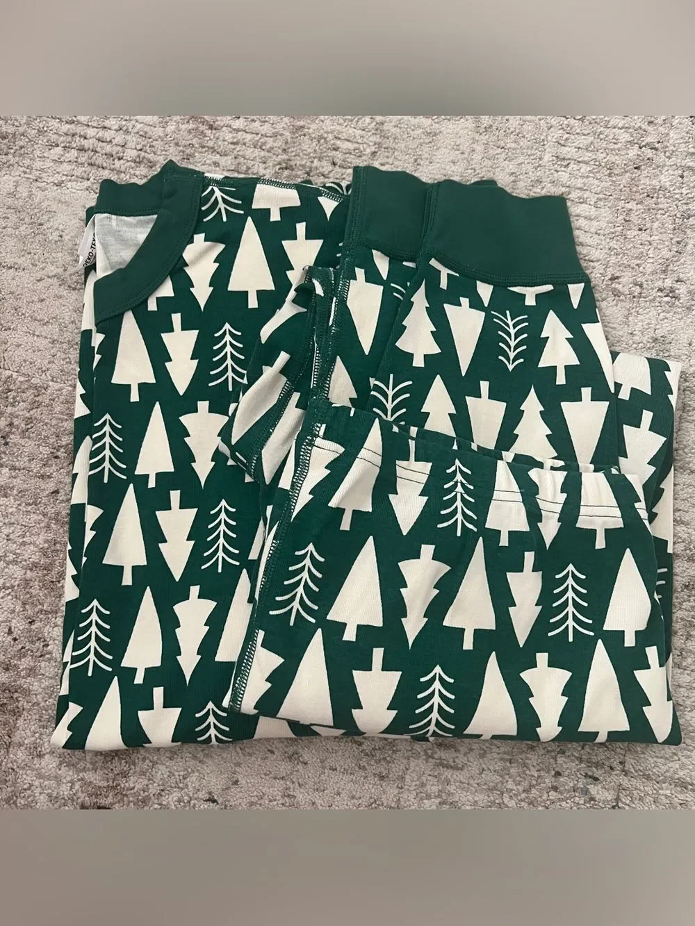 Hanna Andersson Women’s XL Christmas Tree Green Pajama Set Long Sleeve